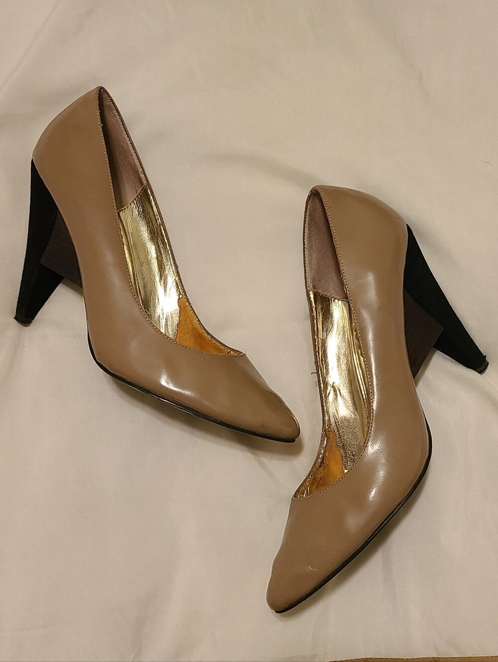 Sam Edelman Tan Patent Pumps